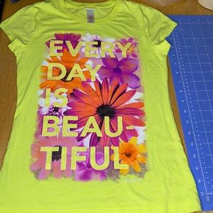 14T-Sirths for girls good conditions good brand